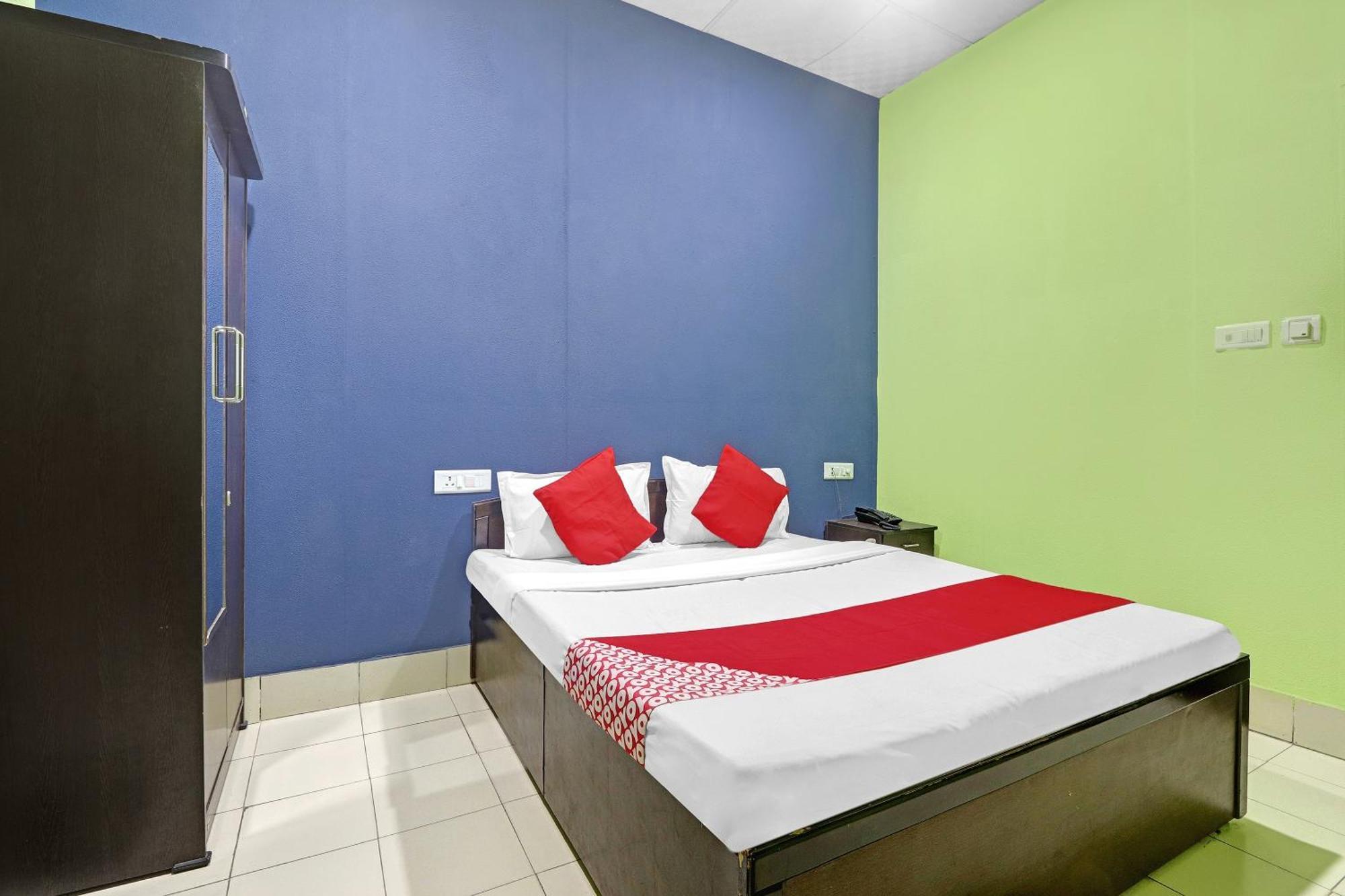 Hotel O Drizzling Land Muradnagar Exterior photo